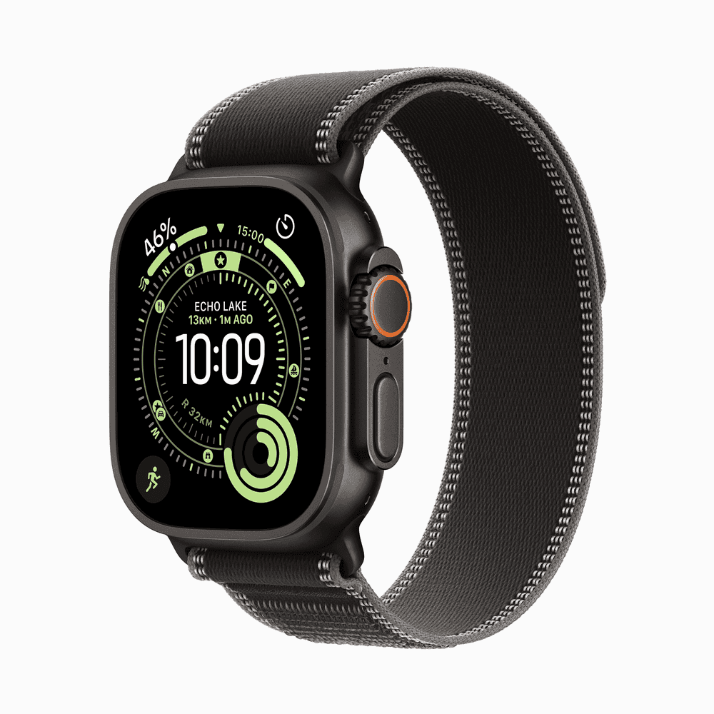 Apple Watch Ultra 3 GPS + Cellular 49mm Black Titanium Case with Black/Charcoal Trail Loop - M/L